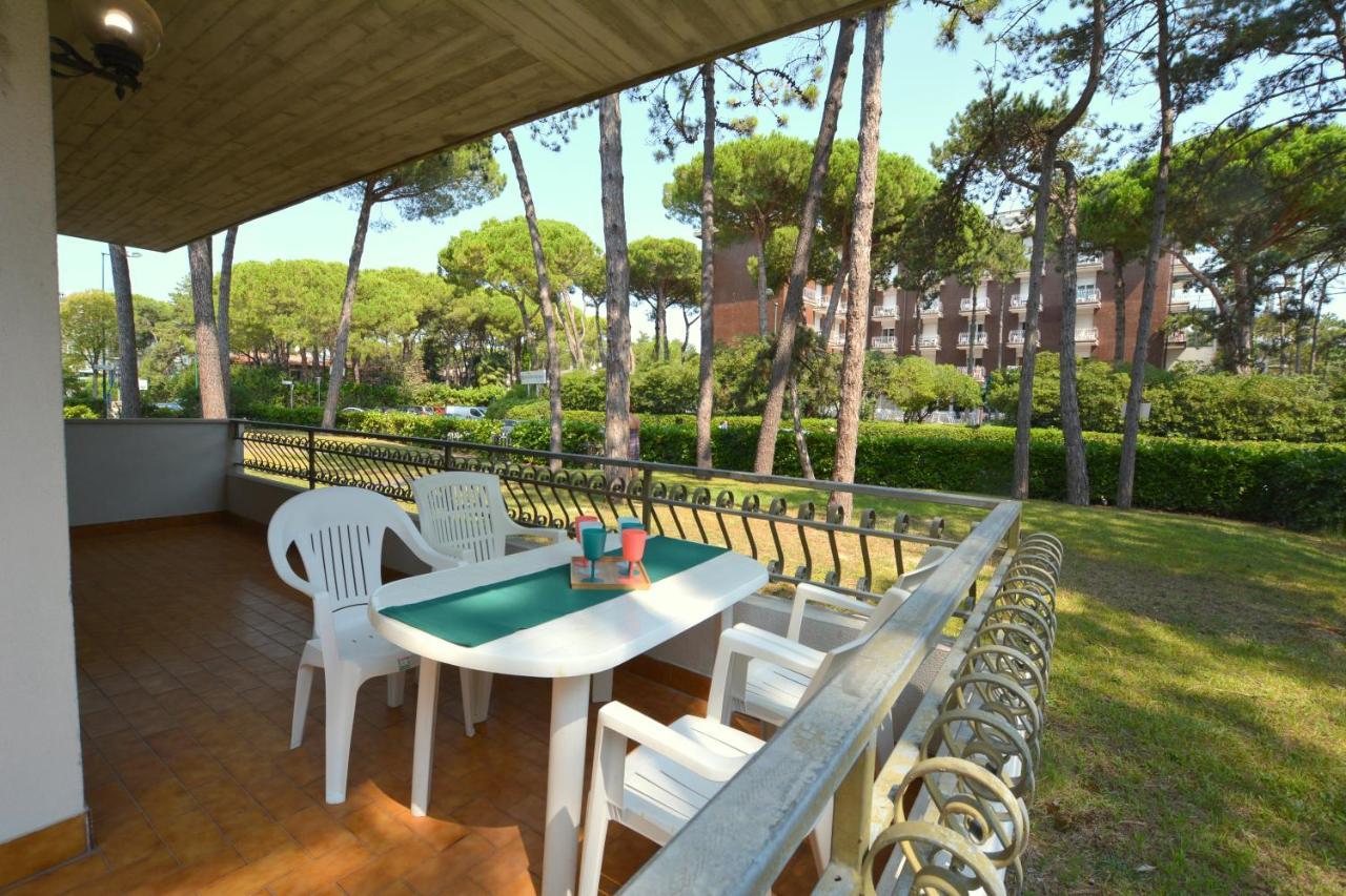 Lignano Riviera Comfort Appartement Lignano Sabbiadoro Buitenkant foto