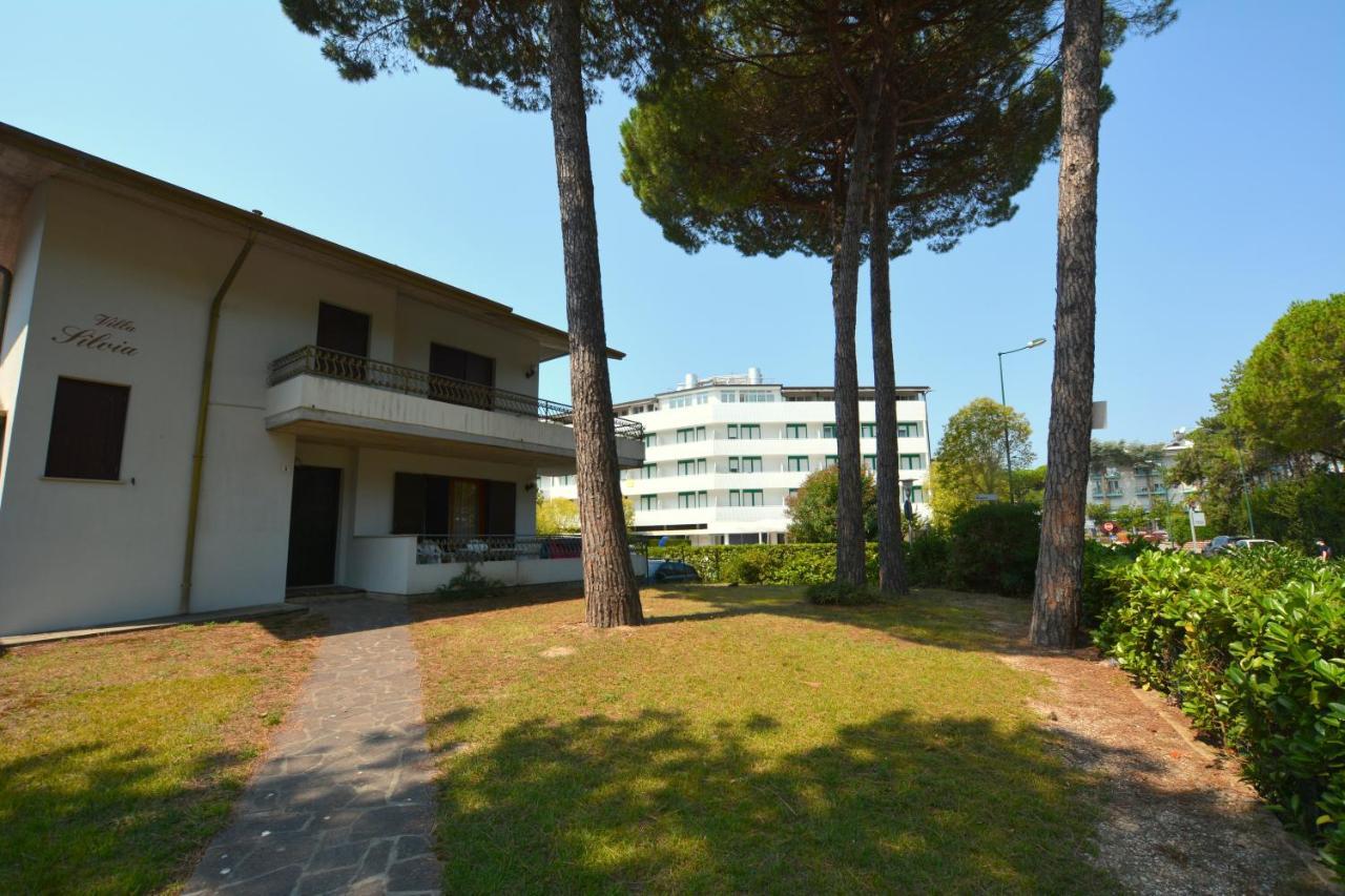 Lignano Riviera Comfort Appartement Lignano Sabbiadoro Buitenkant foto