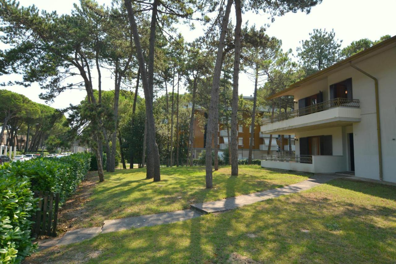 Lignano Riviera Comfort Appartement Lignano Sabbiadoro Buitenkant foto